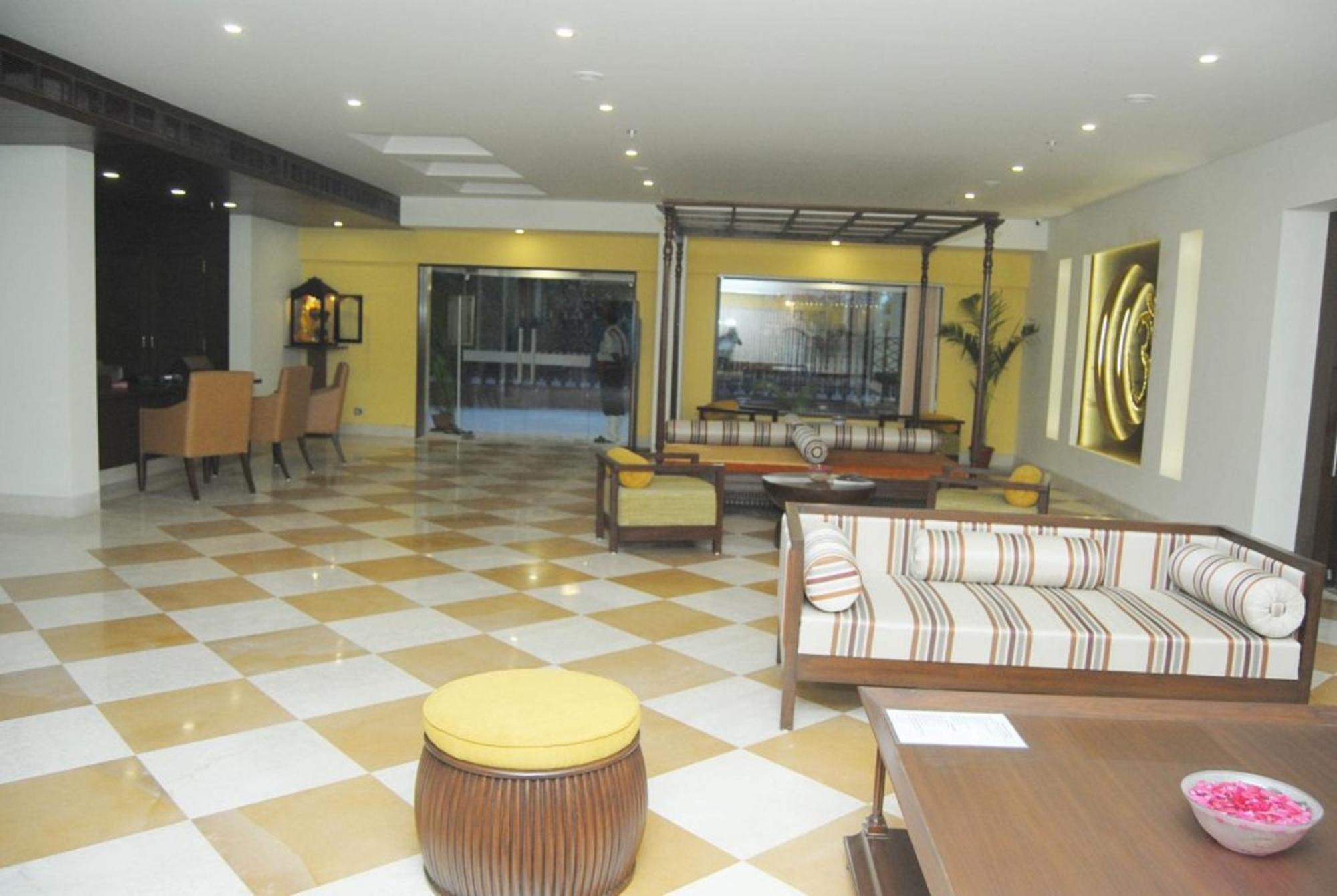Hotel Abigail Goradia'S Ширді Екстер'єр фото