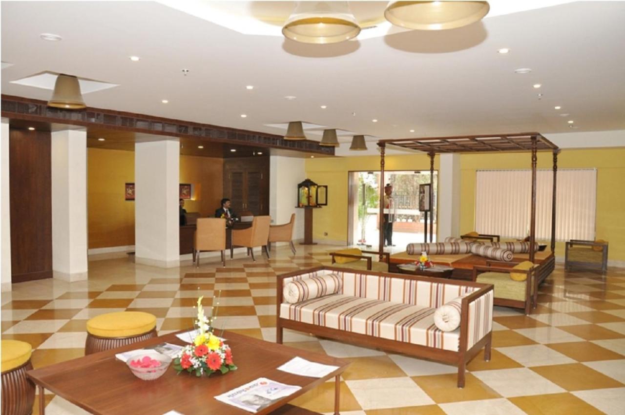 Hotel Abigail Goradia'S Ширді Екстер'єр фото