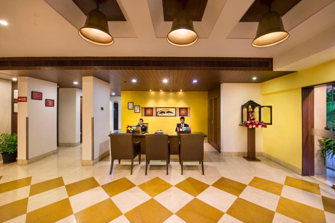 Hotel Abigail Goradia'S Ширді Екстер'єр фото