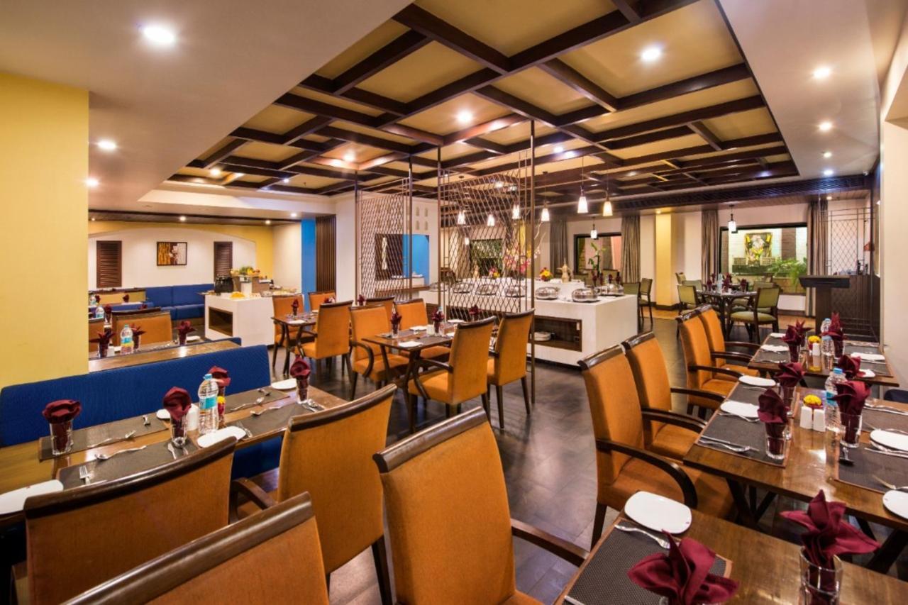 Hotel Abigail Goradia'S Ширді Екстер'єр фото