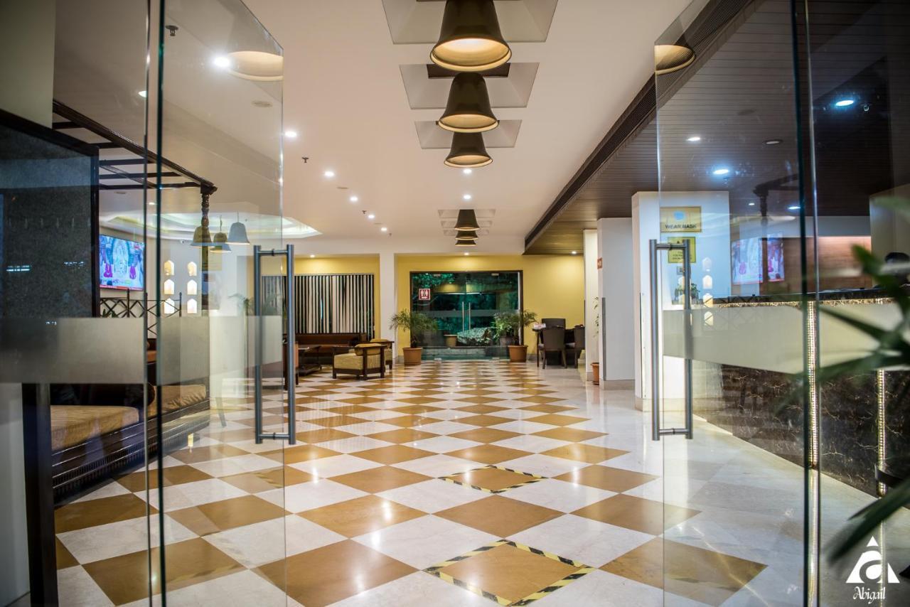 Hotel Abigail Goradia'S Ширді Екстер'єр фото